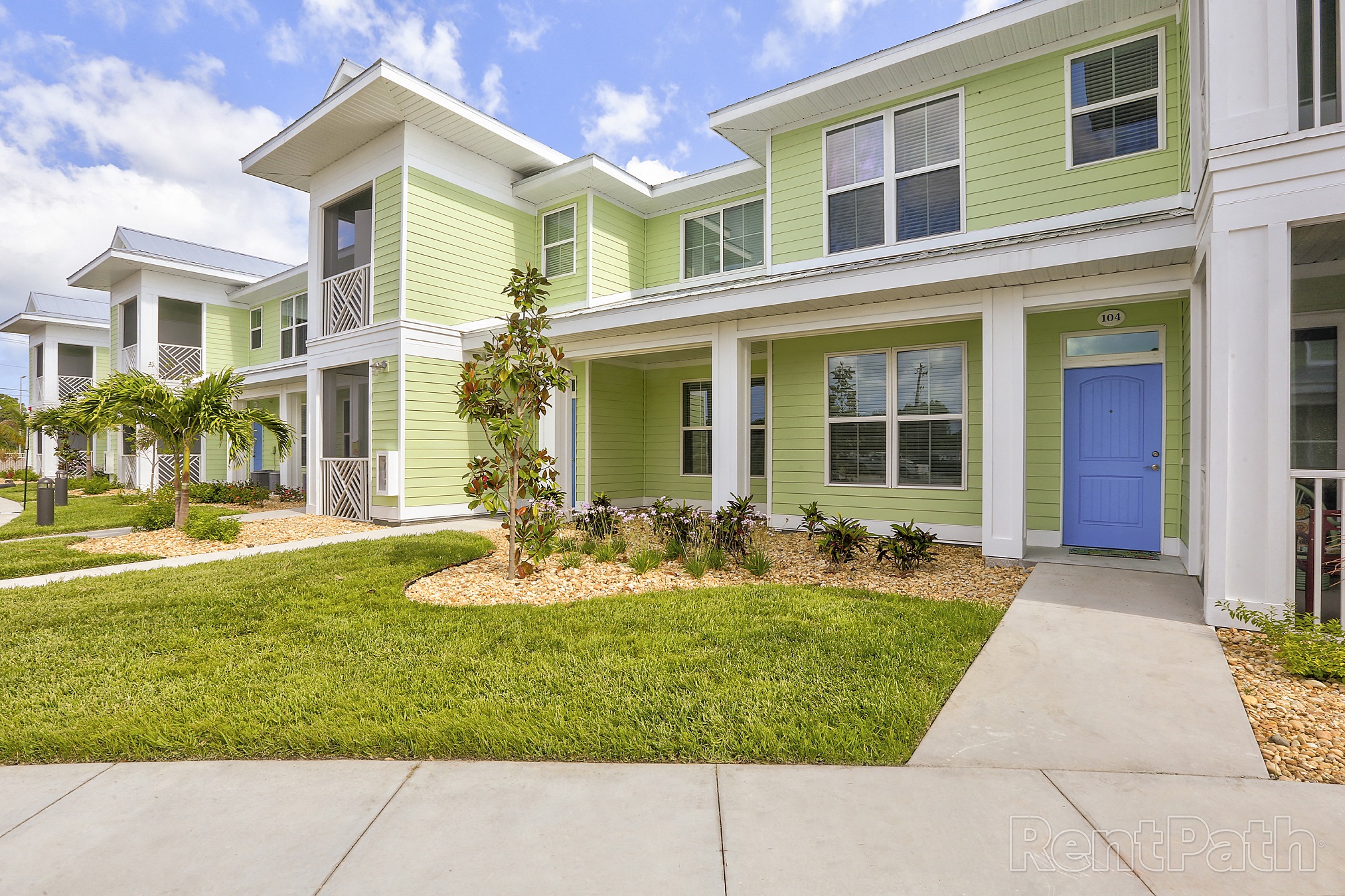 Photos and Video of Lemon Bay Apartments in Englewood, FL